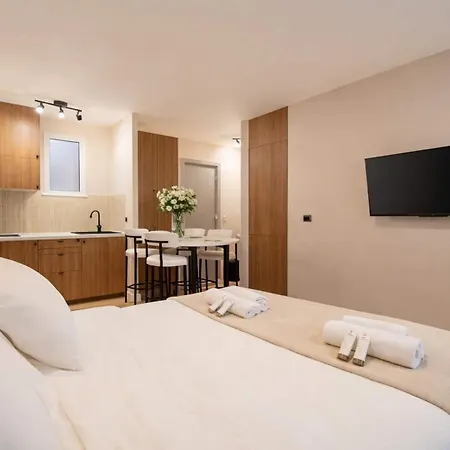 Montmartre Apartment