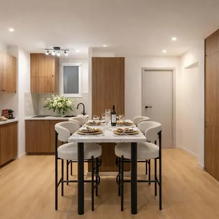 Montmartre Apartment *